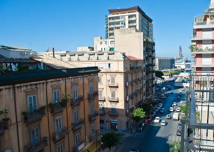 Papillon 게스트하우스 2*